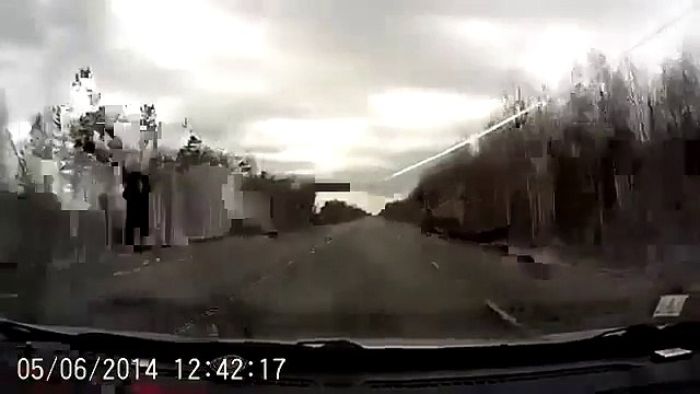 Молниеносная реакция водителя на ситуацию на дороге