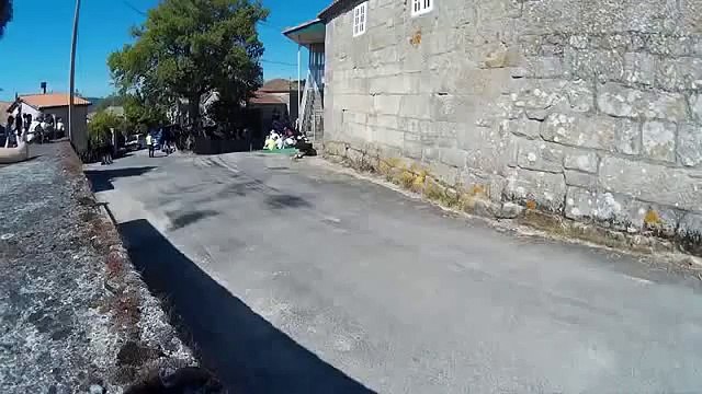 Пилот раллийного авто мастерски справился с заносом