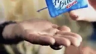 Прикол-Запрещённая реклама жевачки (Мега Ржач) funny movie