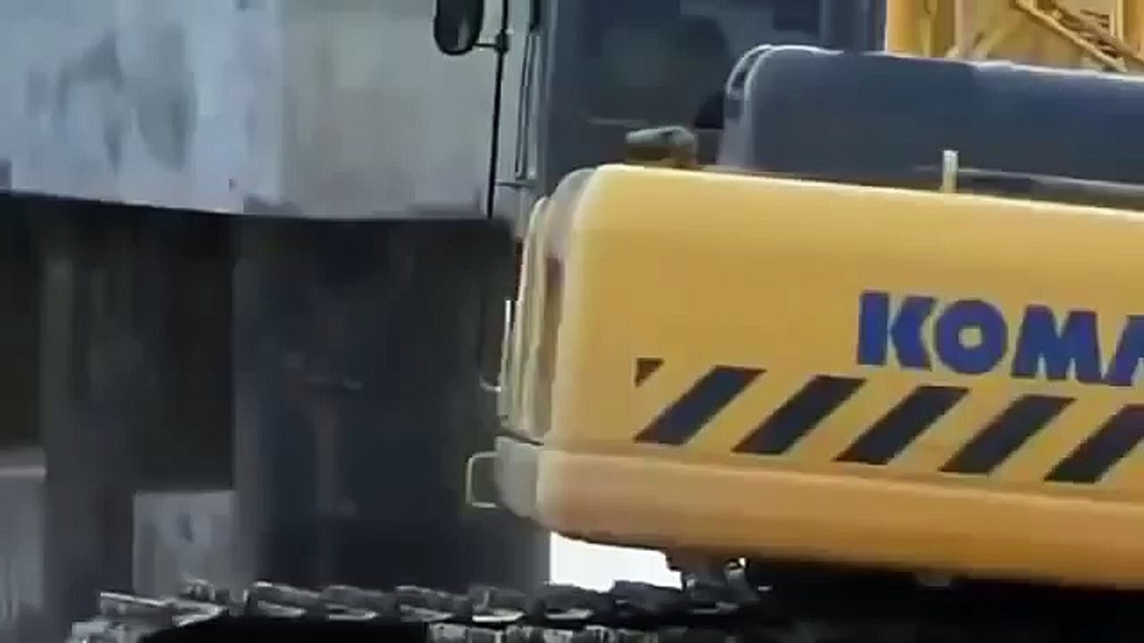 Россия построила обещанную керченскую переправу.