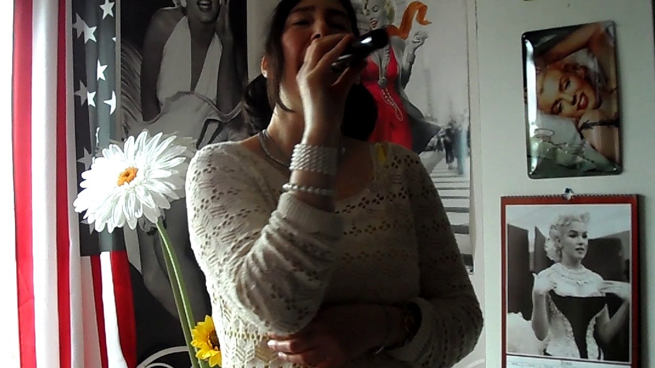 shake   elle s 'en va !!..