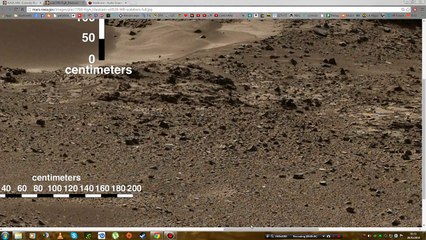 Mars Curiosity Rover NASA Image [2014 1 28]. Strange objects.