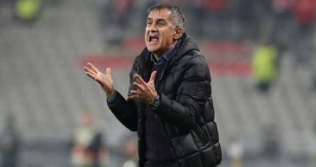 Şenol Güneş, Futbolcuların Transfer Edilmemesi Yüzünden Sinirlendi