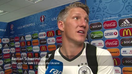 Bastian Schweinsteiger nach seinem EM-Tor gegen die Ukraine