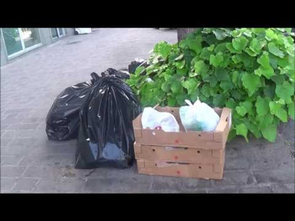 Aversa (CE) - Il verde pubblico utilizzato come...