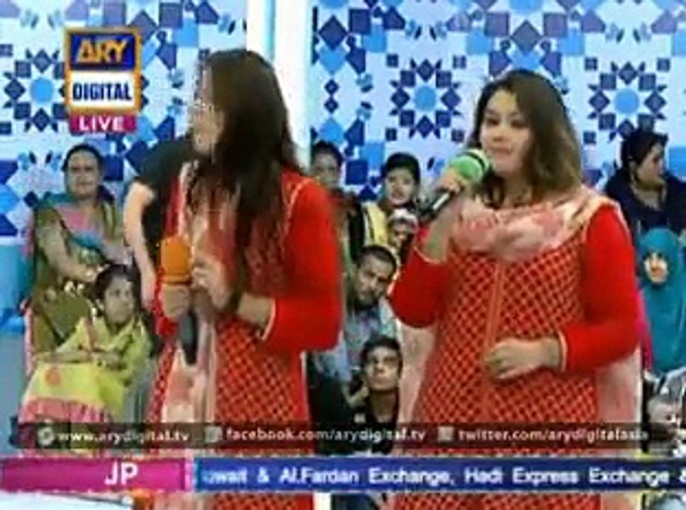 Ramzan Mein Be Hayai Live Show Mein Galy Mil Rahy Hain hd Video