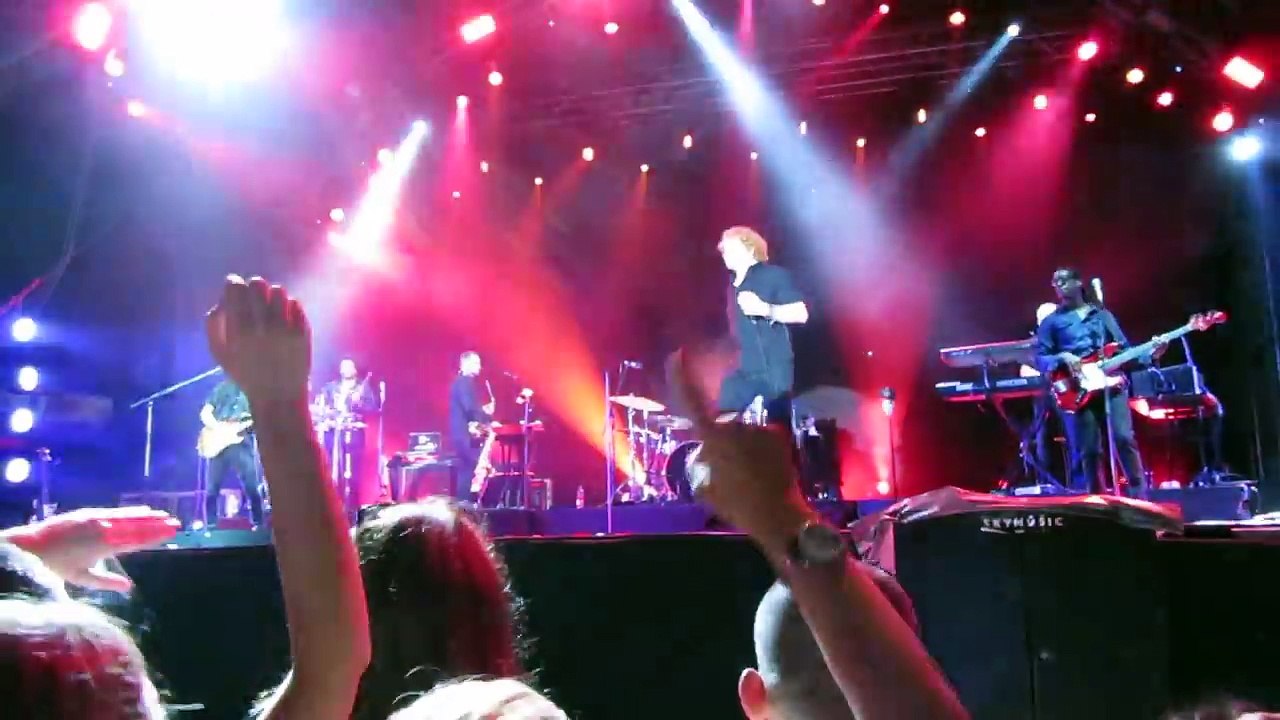 Simply Red - Money's too tight to mention ( Live in Belgrade 23.06.2016 )