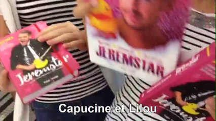 De nombreux jeunes fans attendent Jéremstar à Cosmopolite (images J. Prigent)