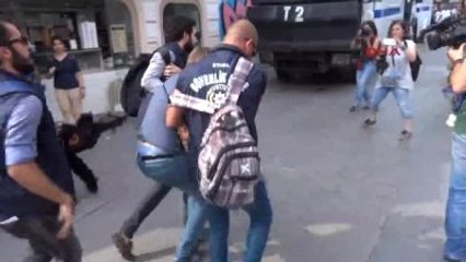 Açıklama Yapmak İsteyen Bir Grup Lgbti Üyesi Gözaltına Alındı