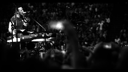 Coldplay - Amsterdam (Live in Amsterdam)