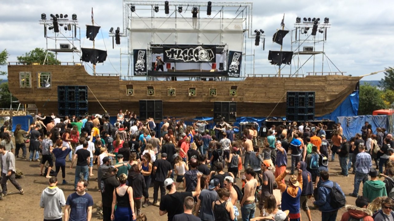 Tous les styles sont à la rave party