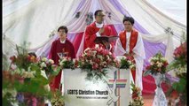 Iglesia cristiana LGBT filipina celebra una boda gay