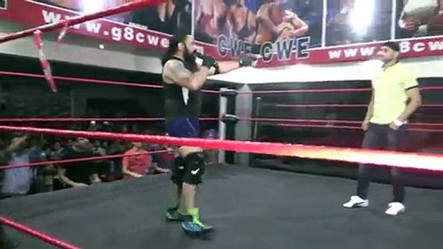 Wrestlers Challenges Indian Cricketer Harbhajan Singh for match