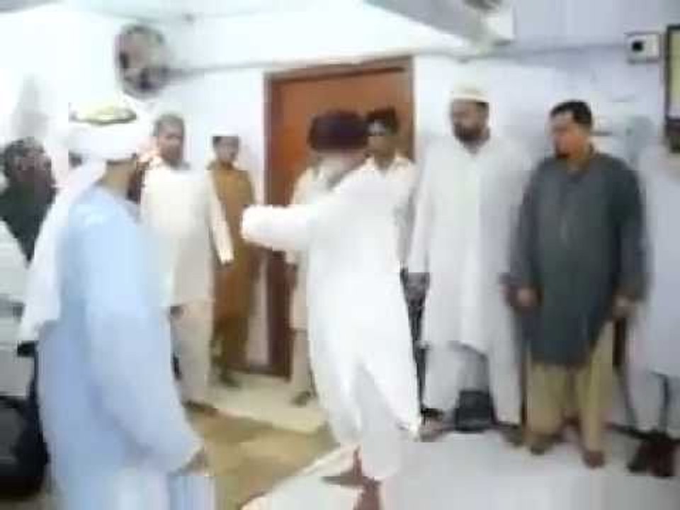Elecrifying Molvies - Crazy Mulla Sufi Dance