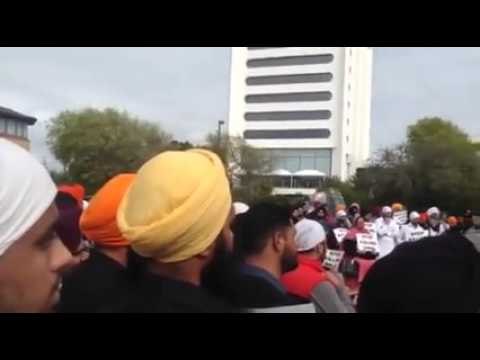 New Zealand Sikhs Protesting Against Beadbi Of SHRI GURU GRANTH SAHIB JI