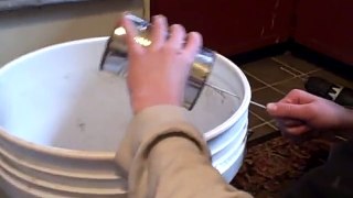 Making a 5 gal. bucket mouse trap - Handmade