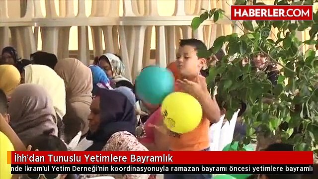 İhh'dan Tunuslu Yetimlere Bayramlık