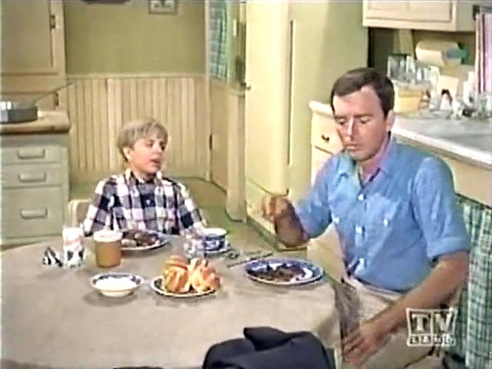 Mayberry RFD - S01E01 - Andy and Helen Get Married - video Dailymotion