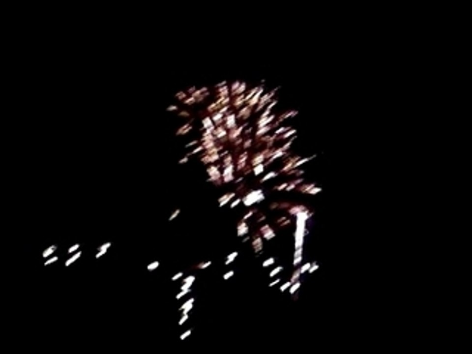 Feu dartifice n'4 a viry