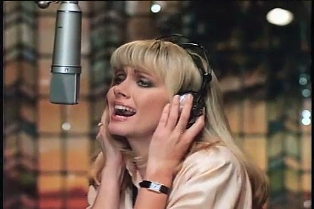 Olivia Newton-John - A Little More Love