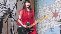 Le Butcherettes covers Miley Cyrus’ “Wrecking Ball”
