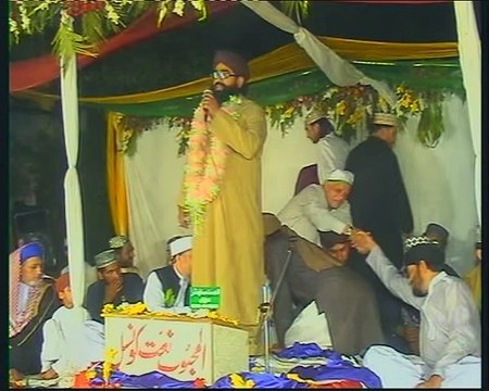 Teriyan kia baataan - Shahzad Hanif Madni - Mehfil-e-Wajdan PK 2012 - YouTube