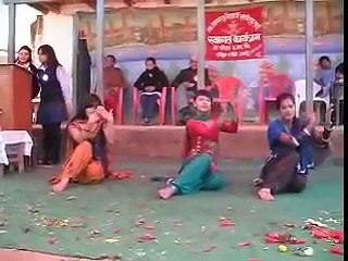 Amgarh school stage show Deewani Main Deewani