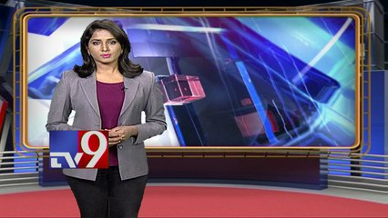 Speeding car loses control injuring 2