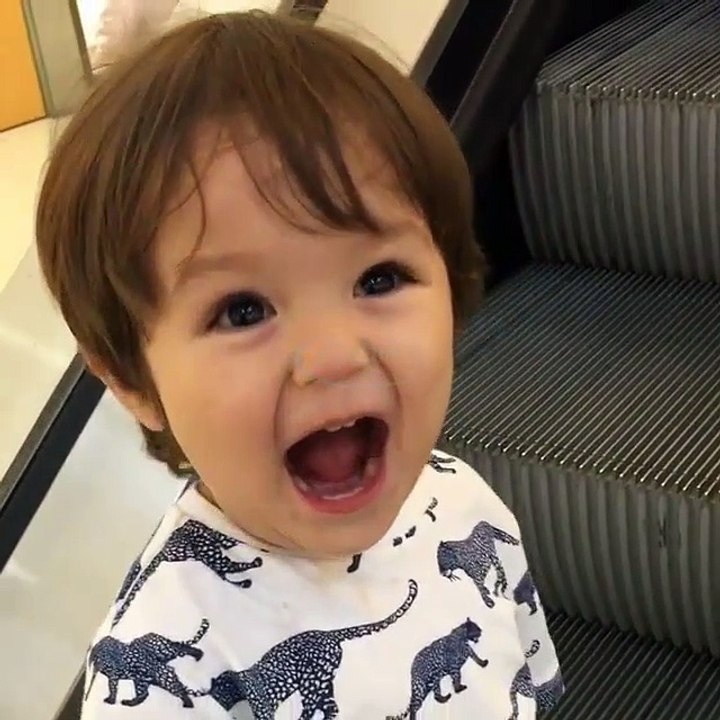 Si Ganteng El Barack Alexander Jalan Jalan di Mall Sama Uncle Erick Iskandar