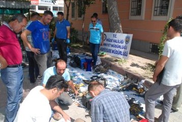 7 Dakikada İş Yeri Soyan Hırsızlar Çaldıkları Darbukaya Cevap Bulamadı