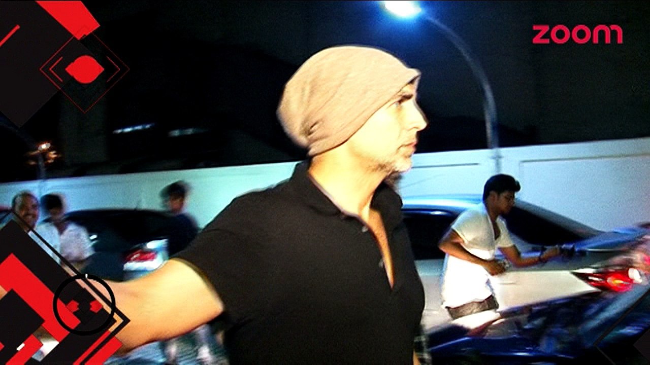 Akshay Kumar clean bold when asked about female...
