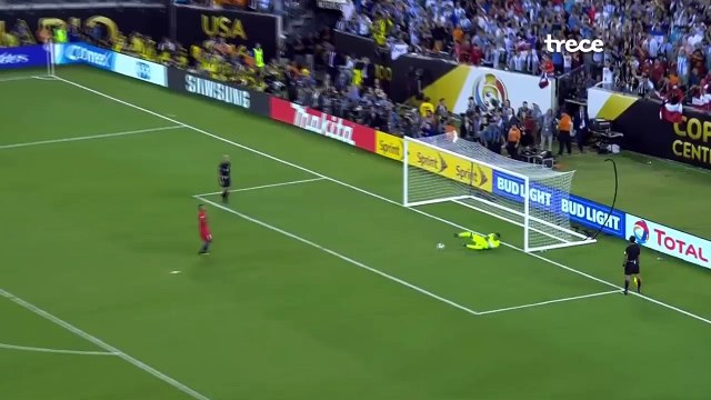 La séance de tirs au but Chili-Argentine