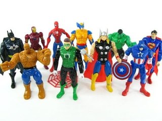 The Avengers - Captain America, Iron Man and Hulk In The Battle For The Easter Eggs