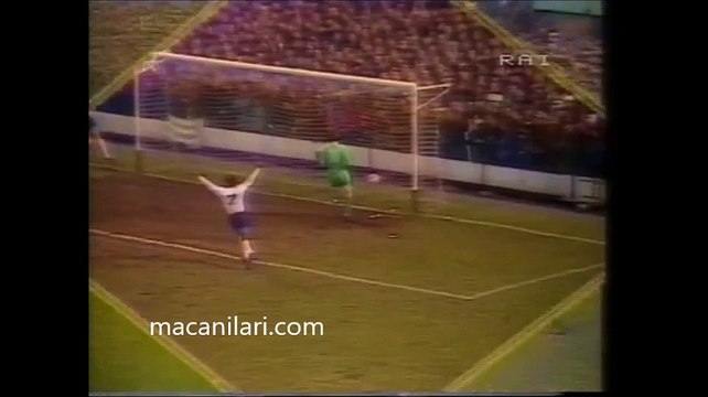 12.12.1984 - 1984-1985 UEFA Cup 3rd Round 2nd Leg Bohemians Praha 1-1 Tottenham Hotspur