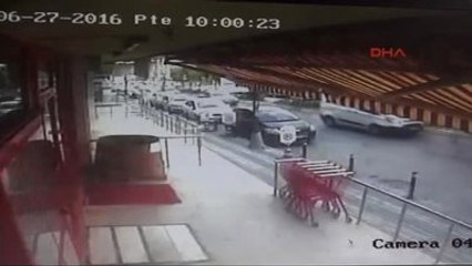 2 Yaşındaki Egemen'in Pencereden Düşme Anı Güvenlik Kamerasında