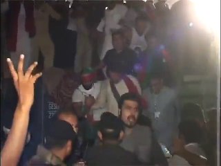 How Imran Khan Treat PTI Workers - PTI