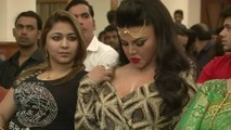 Rakhi Sawant's B**B Show In Public At An Event