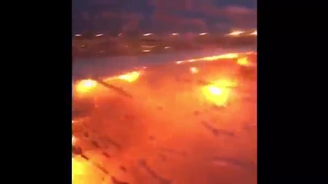 Singapour : Un avion prend feu lors d'un atterrissage d'urgence !