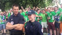 Les supporters irlandais draguent une polici