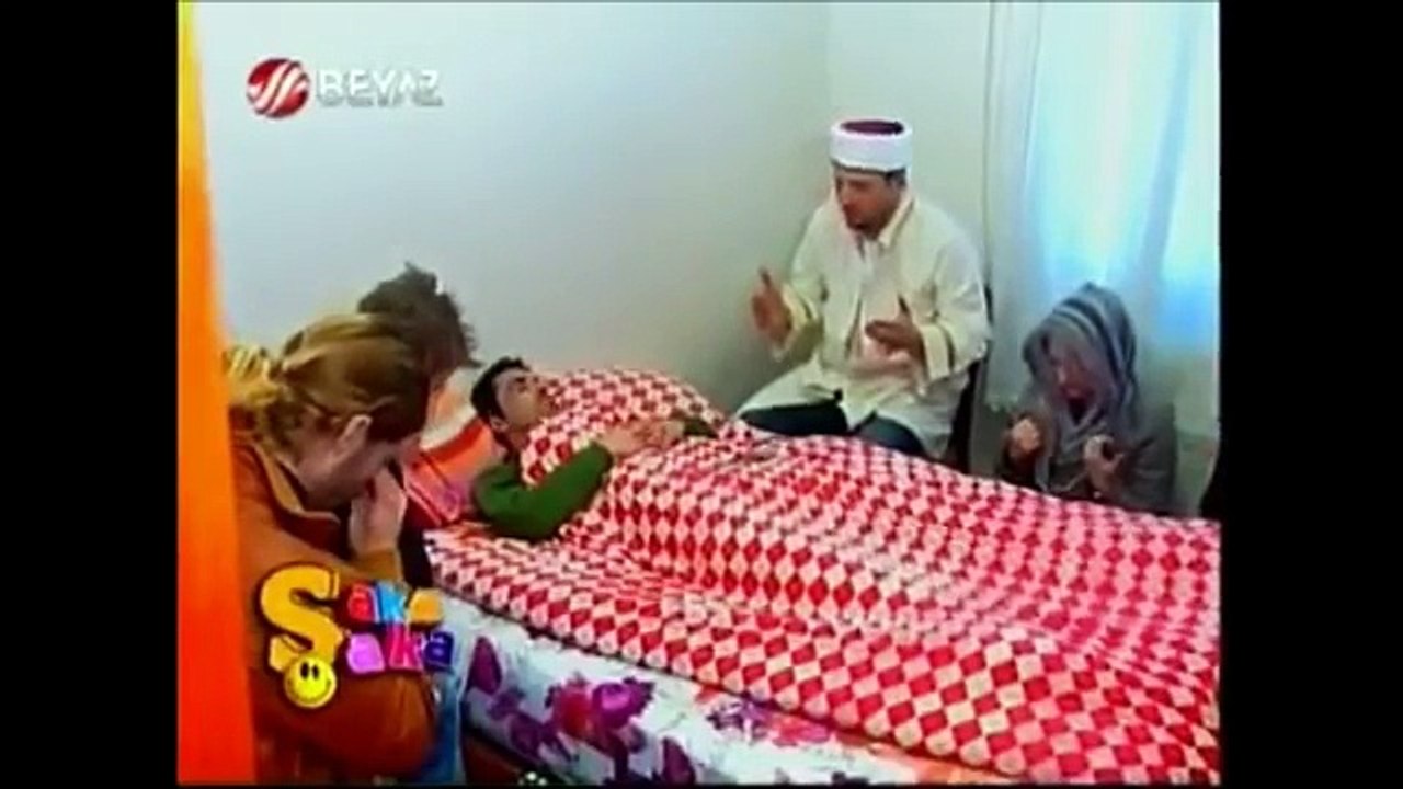 Gülmekten öleceksiniz ölüm şakası