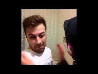 Bayramlarda Yalayarak Öpen Teyze Videosu SahneTv