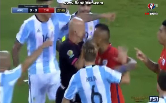 Marcelo Diaz Red Card - Argentina vs Chile - 2016 Copa America FINAL 26.06.2016