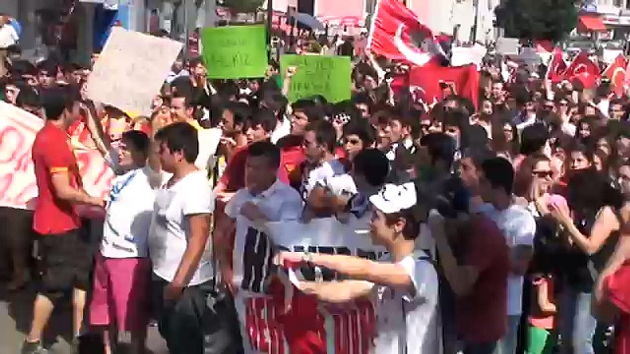 www ereglionder com tr ereglide halk yuruyusu taksime destek
