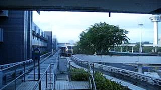 Singapore Airport Skytrain 2