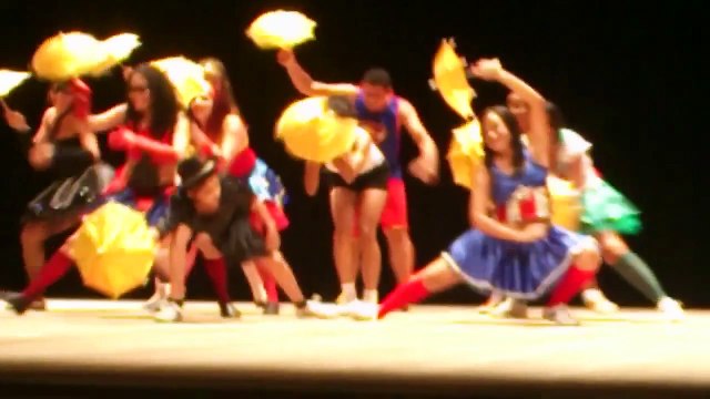 Frevo - Escola Municipal de Frevo Maestro Fernando Borges. 20/12/2011.mp4