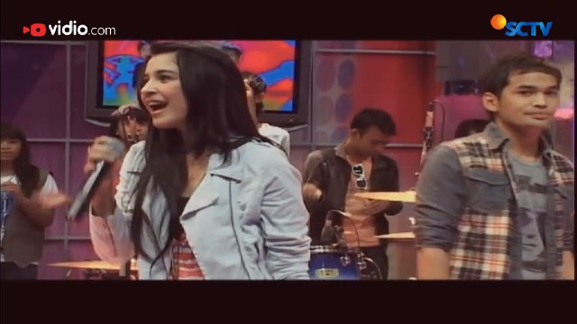 Sejumlah Artis Yang Mengubah Nama - Halo Selebriti