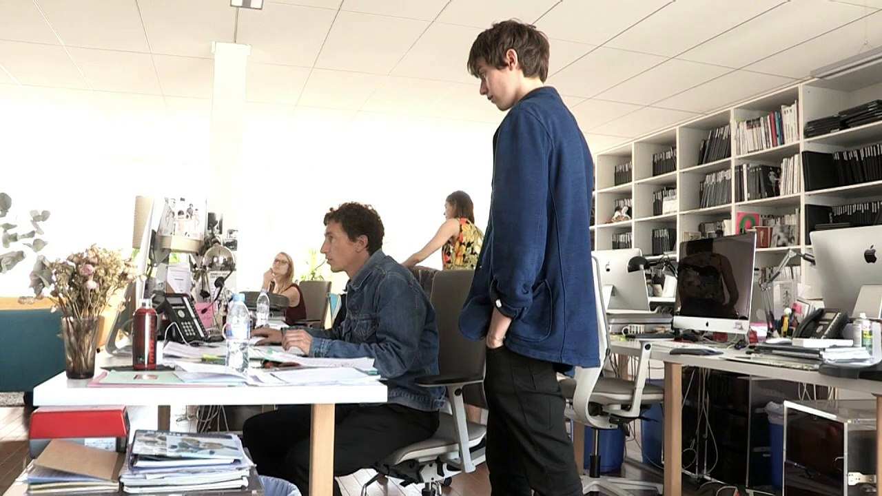 Défilés masculins: Raphaël Gariepy, du métro aux podiums