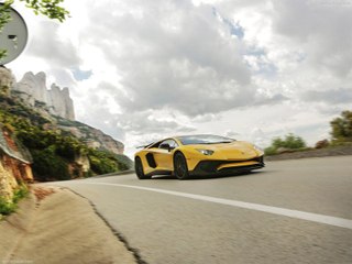 Objectif : V-Max de la Lamborghini Aventador SV