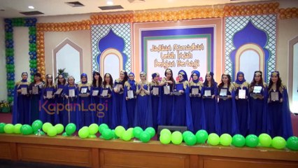 Angel Lelga dan Geng Sosialita Buka Puasa Bersama 2000 Anak