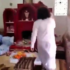 sudia walo ka shugal check krain hahha  very funny